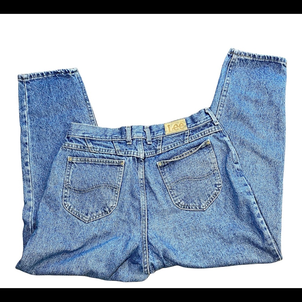 Vintage High Waisted Lee Mom Jeans Medium Wash